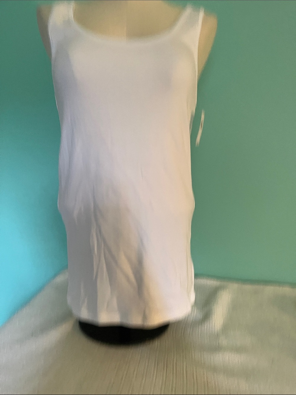 GAP White Modern Tank Top
